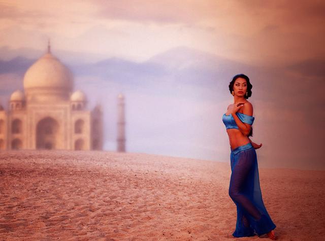 The sexy oracle of Scheherazade