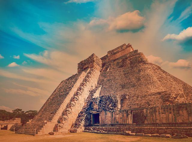 The Mayan Tarot
